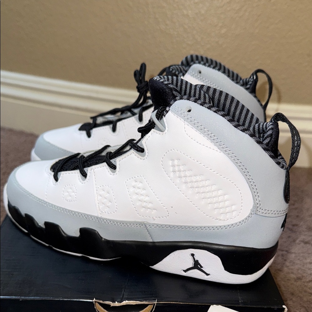 Jordan White and Gray High-Tops with Black Accents - Picture 4 of 12